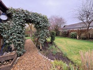 Photo 13- click for photo gallery